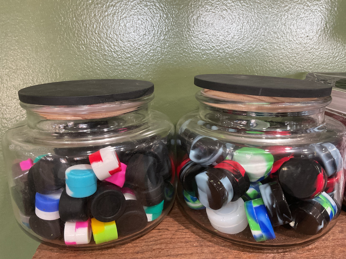 Silicone Round Pucks