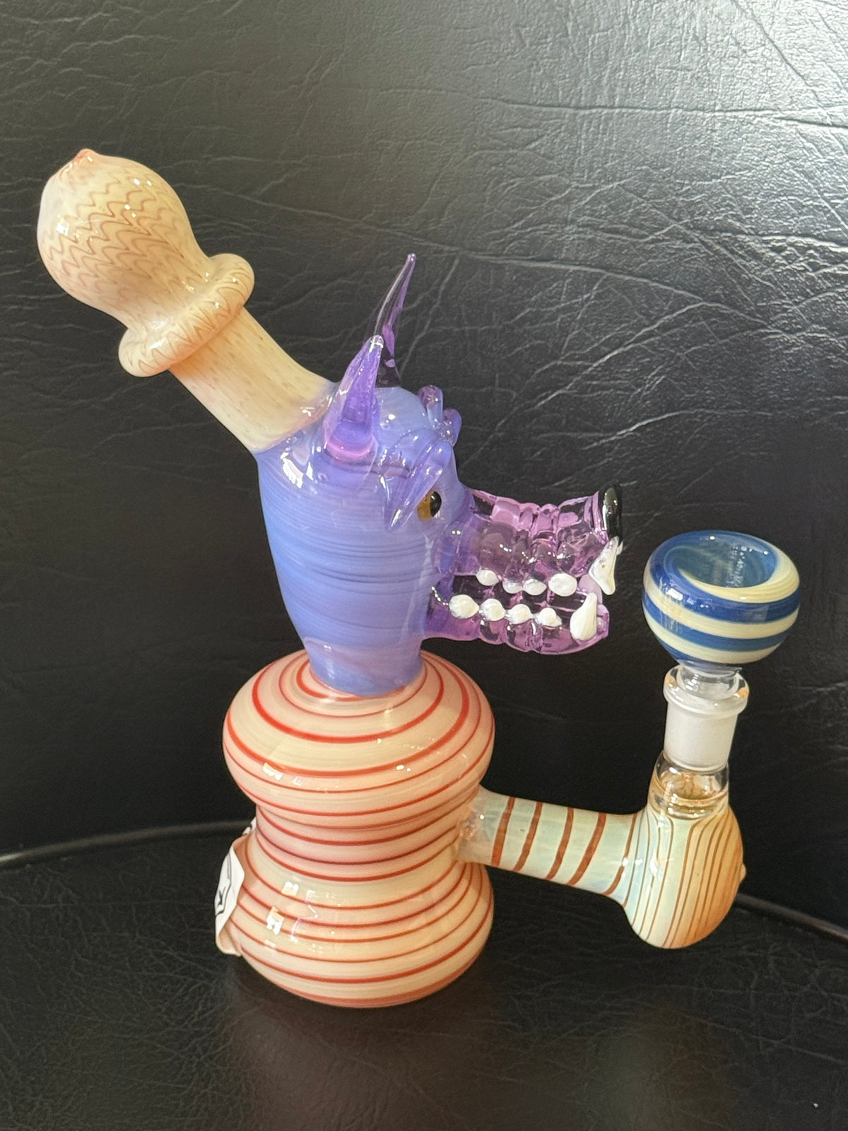 Wolf Water Pipe