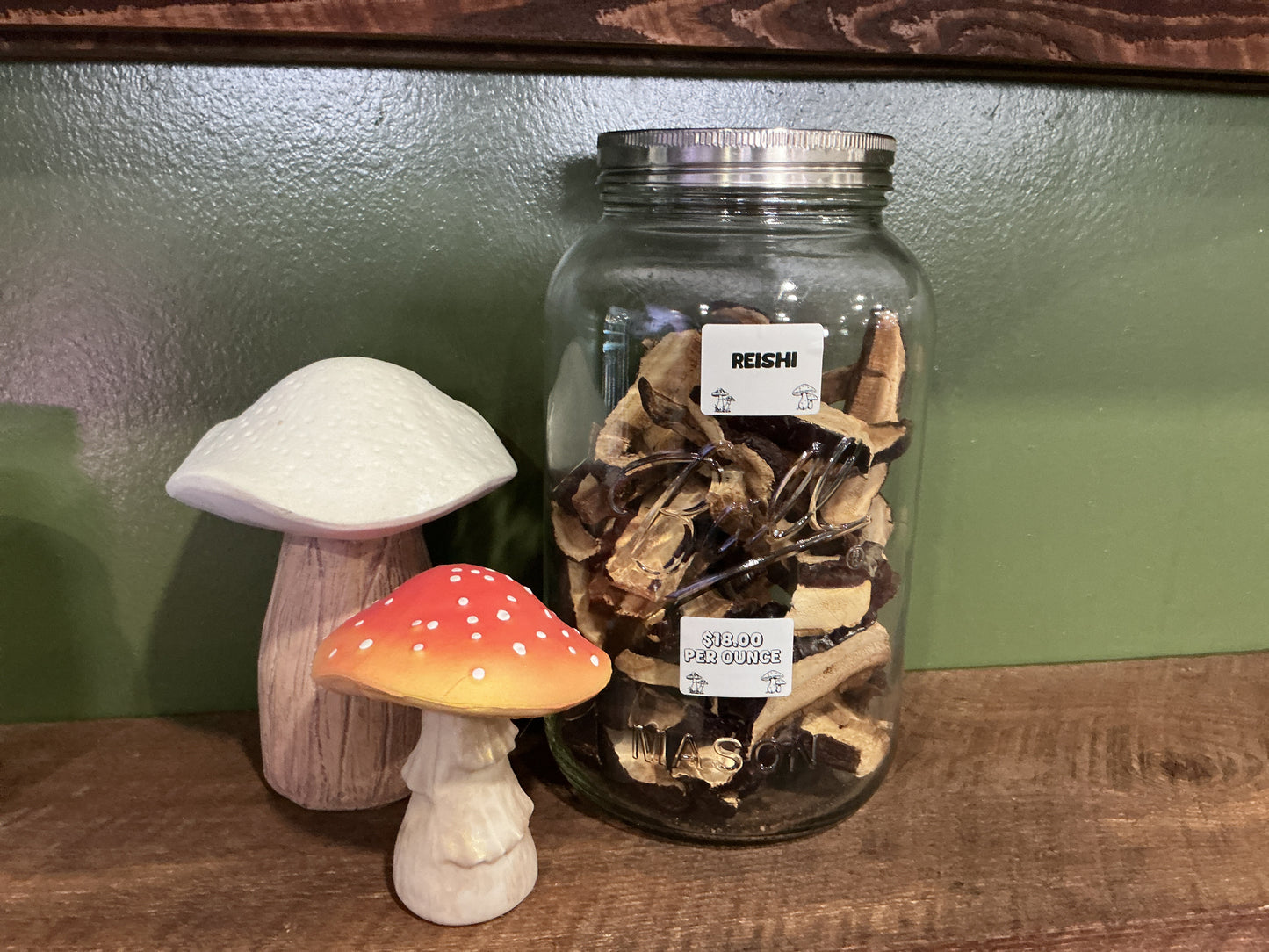 wild local reishi dried