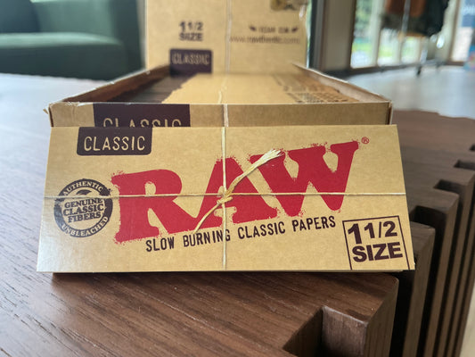 Raw - Classic 1 1/2 Papers
