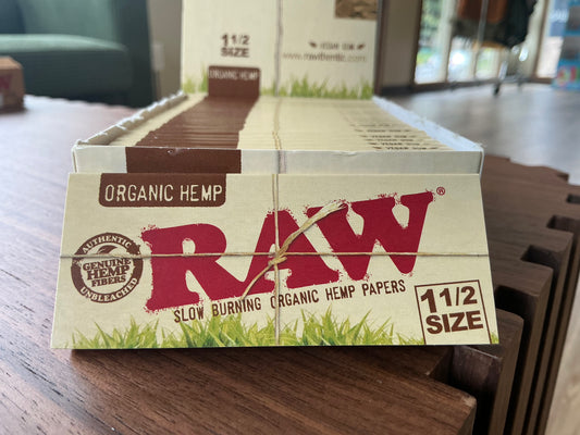 Raw - Organic 1 1/2 Papers